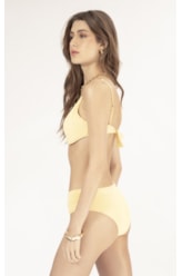 BIQUÍNI MEIA TAÇA TRANSPASSADO COMFORT FLUID AMARELO MANTEIGA
