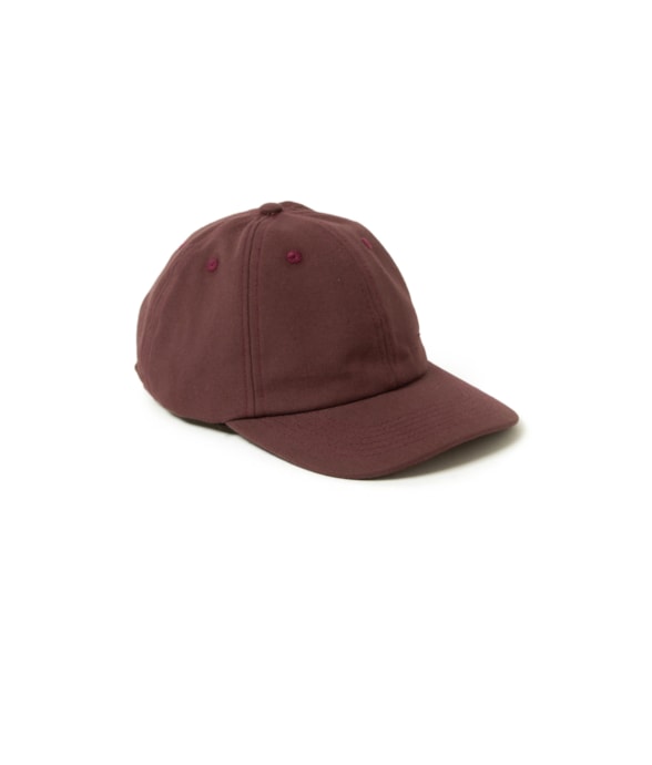 Boné Helen Salinas Beringela