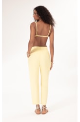 Calça Cenoura Linho Blend Amarelo Manteiga