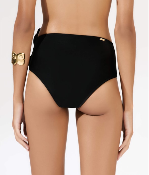 Calcinha Hot Pants Liso Blossom Preto