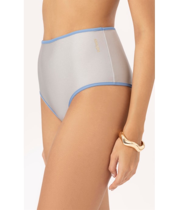 Calcinha Hot Pants Viés Cinza Claro