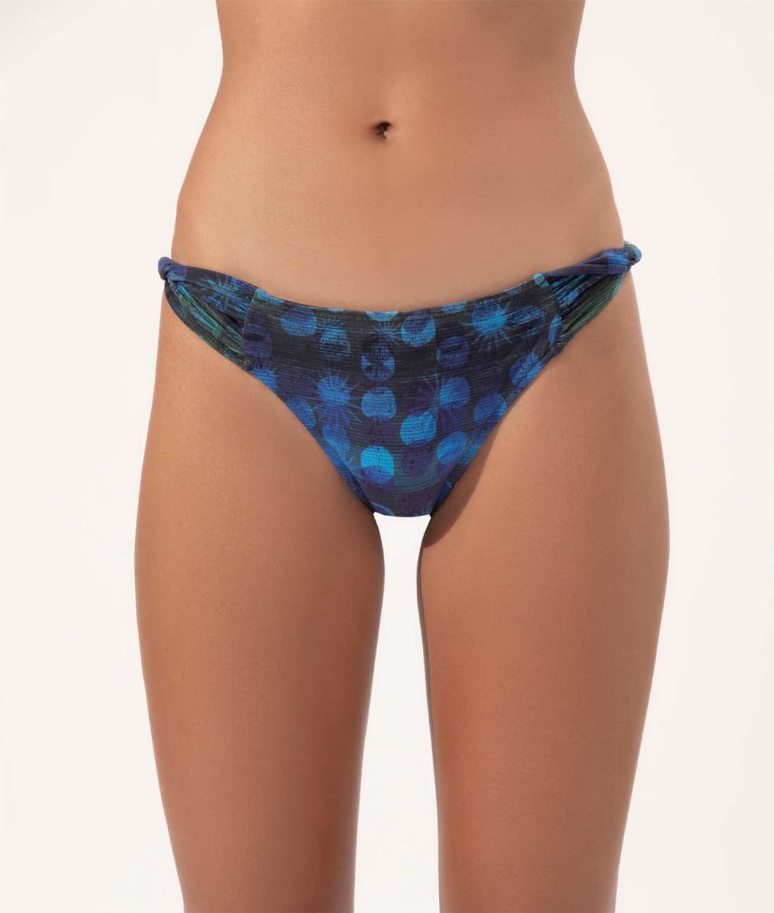 Calcinha Lateral Torcida Essence Azul Bic