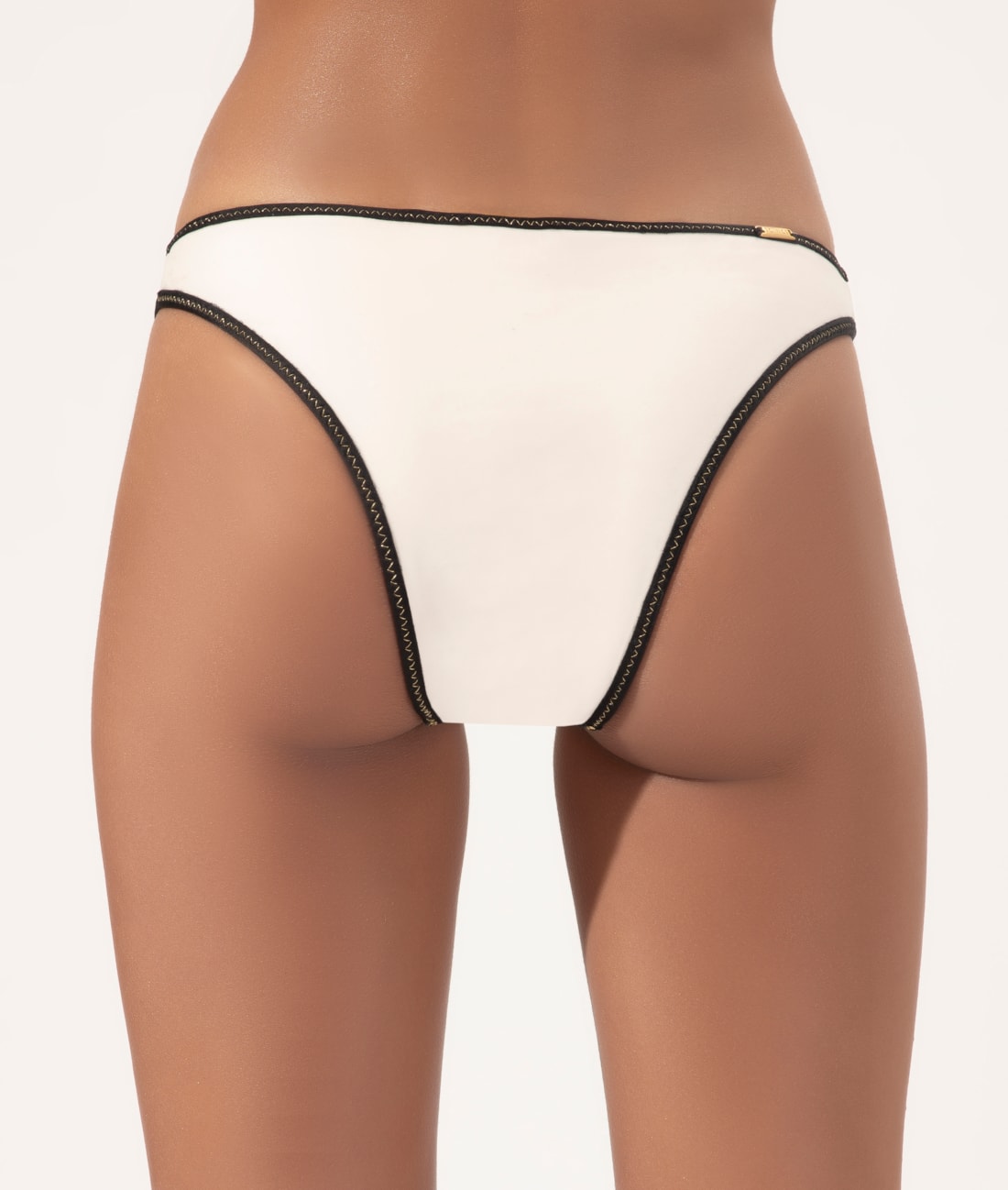 Calcinha Reta Recorte Breeze Off White