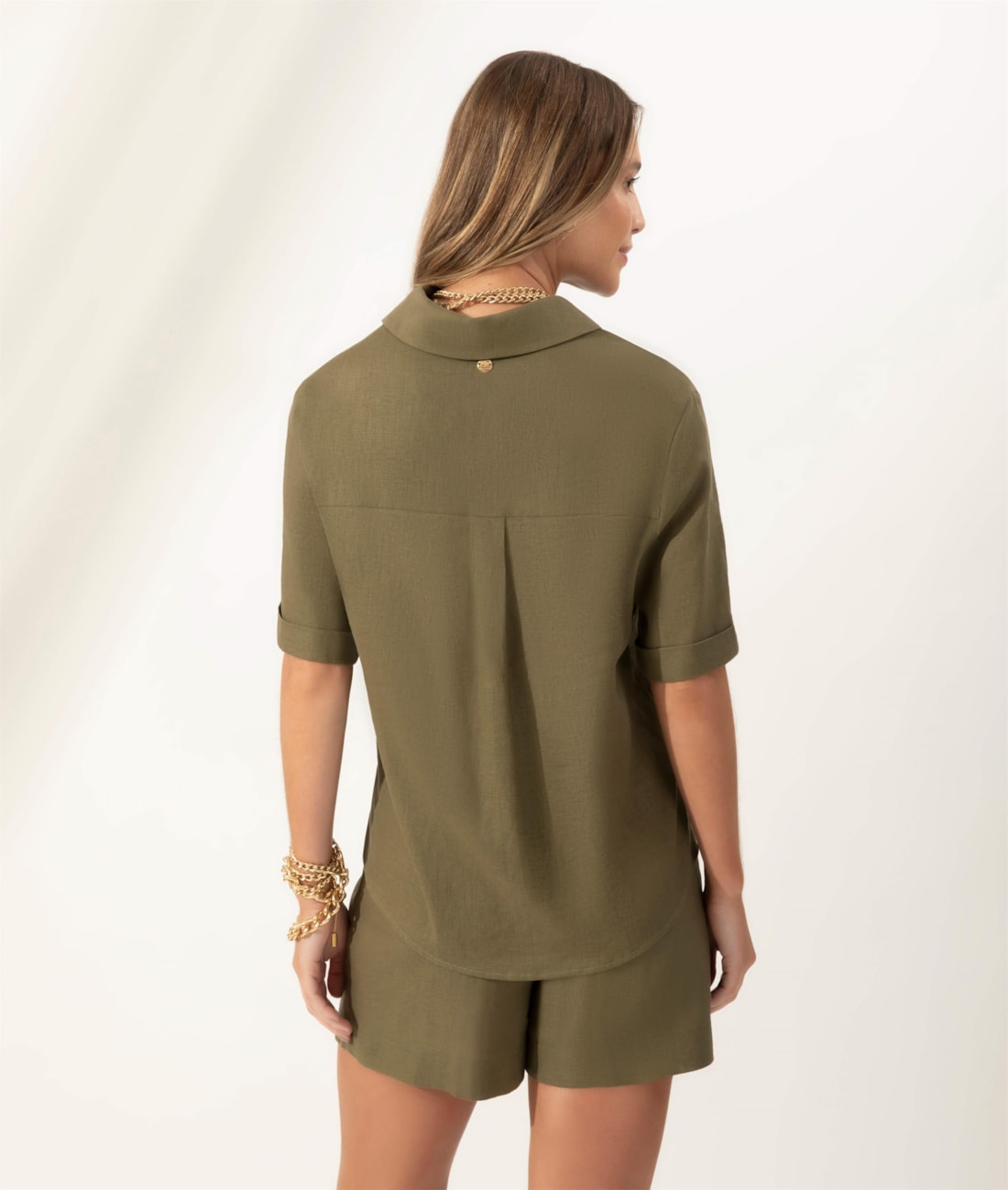 Camisa Bolsos Cambraia Fiji Verde Militar