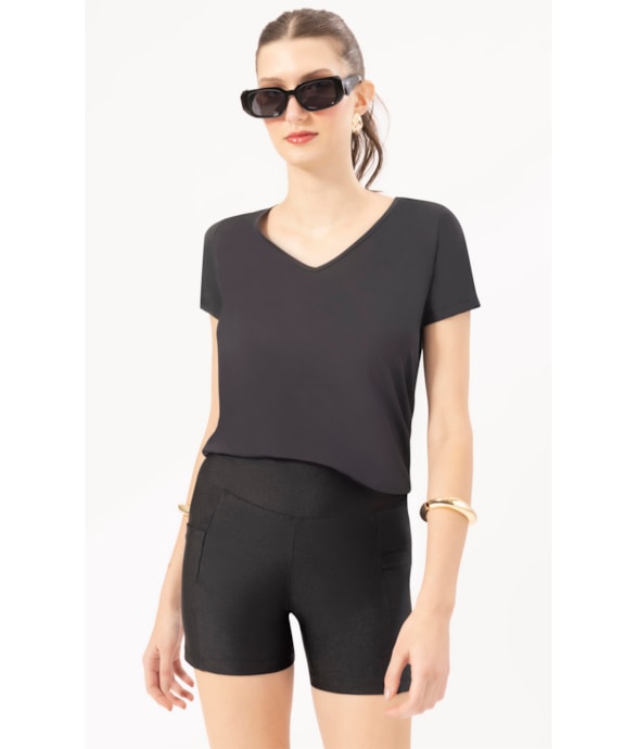 Camiseta Decote v Move Preto