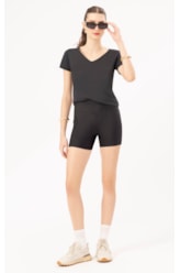 Camiseta Decote v Move Preto