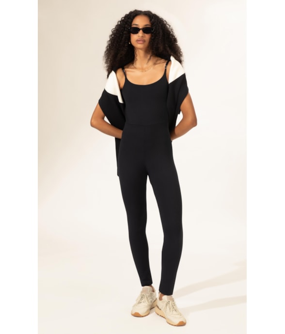 Macacão Wellness Poliamida Preto