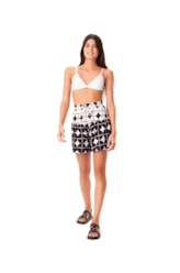 Short Resort Estampa Sari Bicolor Preto