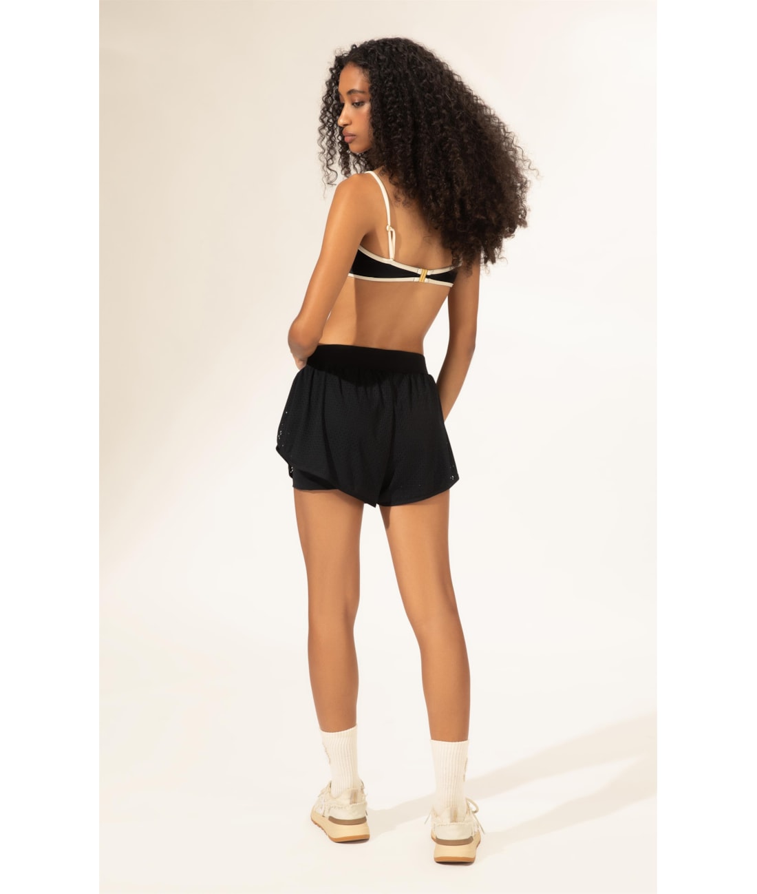 Shorts Wellness Texture Poliamida Preto