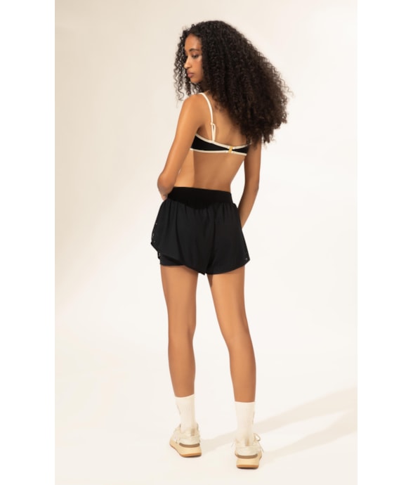 Shorts Wellness Texture Poliamida Preto