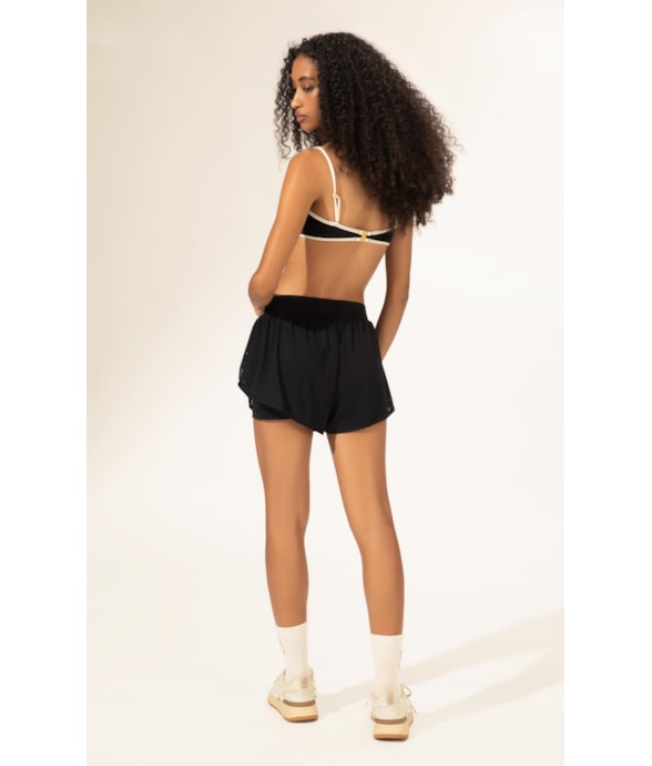 Shorts Wellness Texture Poliamida Preto