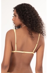 Top Triângulo Passador Fluid Amarelo Manteiga