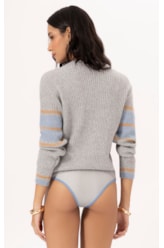 Tricot Decote v Aspen Cinza Claro
