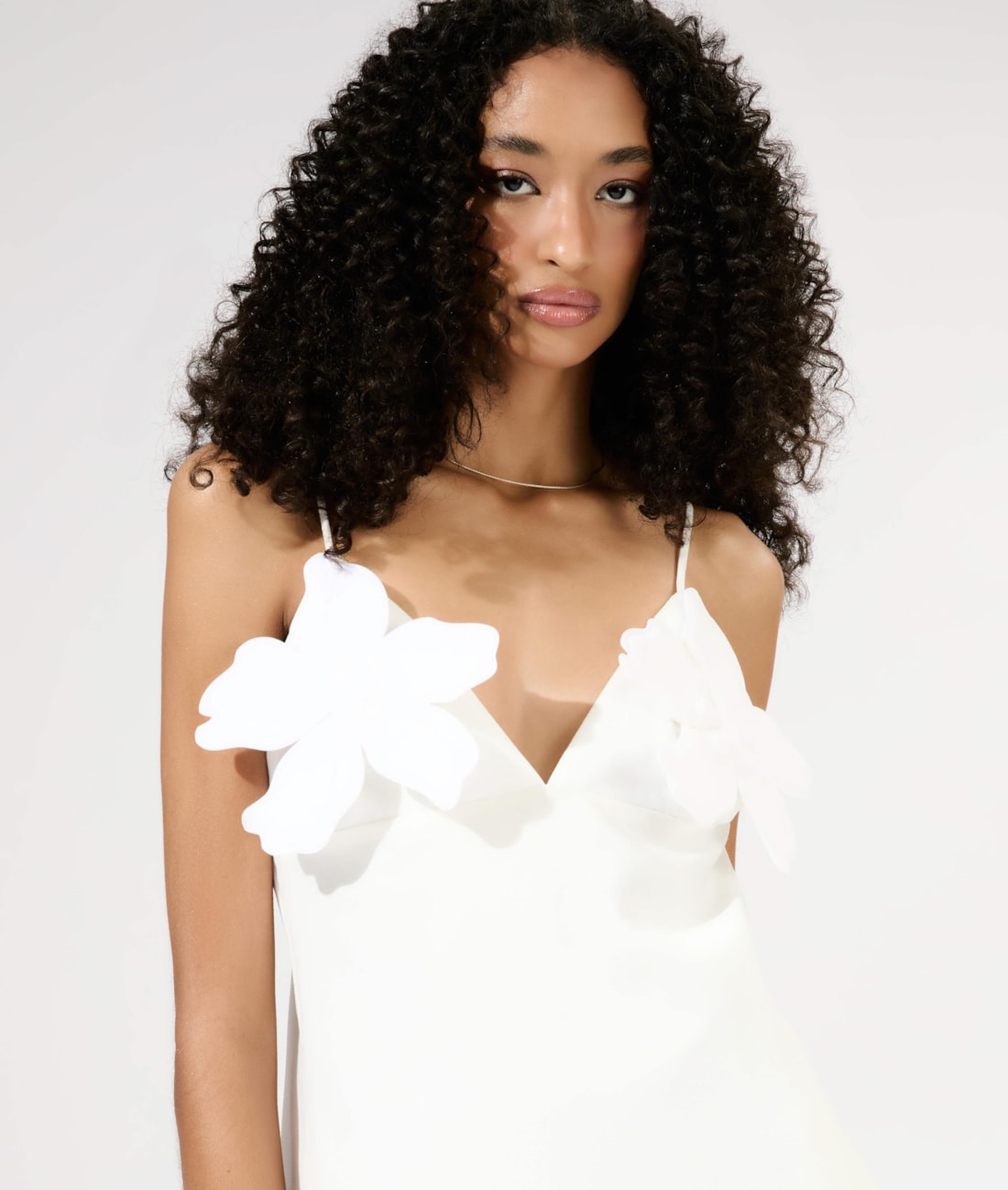 Vestido Curto Liso Blossom Branco