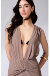 Vestido Curto Torção Tule Liso Marrom