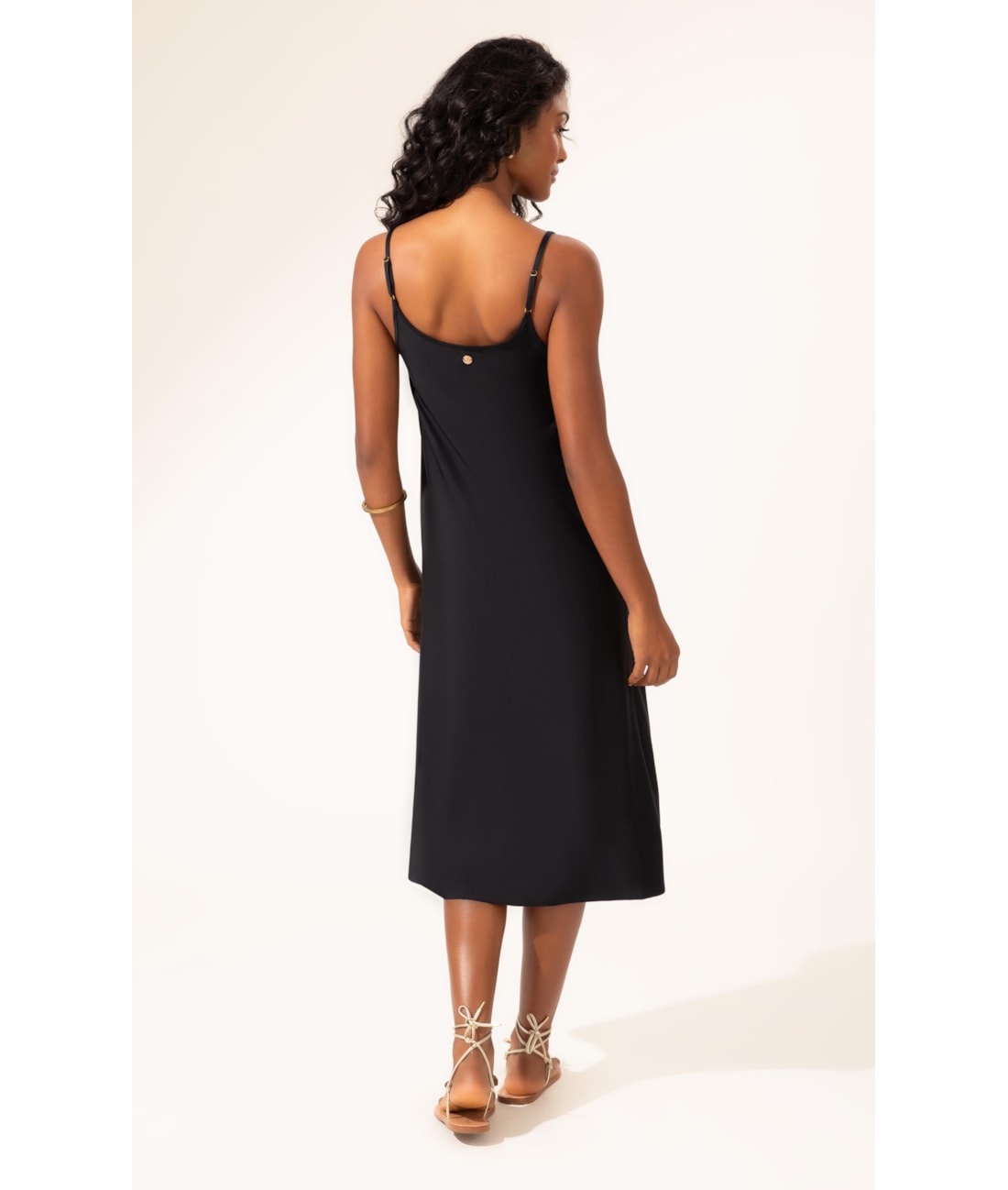 Vestido Midi Liso Califórnia Decote u Preto