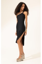Vestido Midi Liso Califórnia Ombro Só Preto