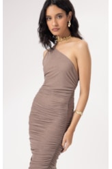 Vestido Um Ombro Só Tule Liso Marrom